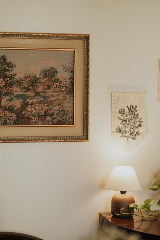 Tips for Creating a Cosy and Inviting Home Environment on a Budget