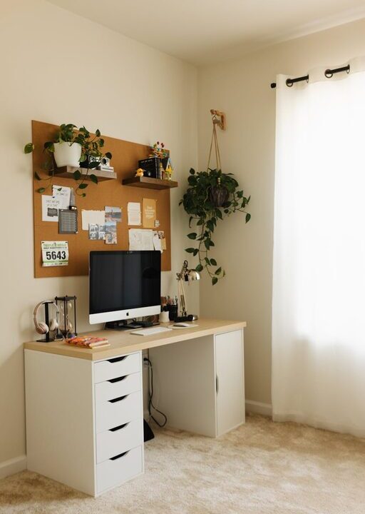 Tips for Creating a Relaxing and Productive Home Office Space